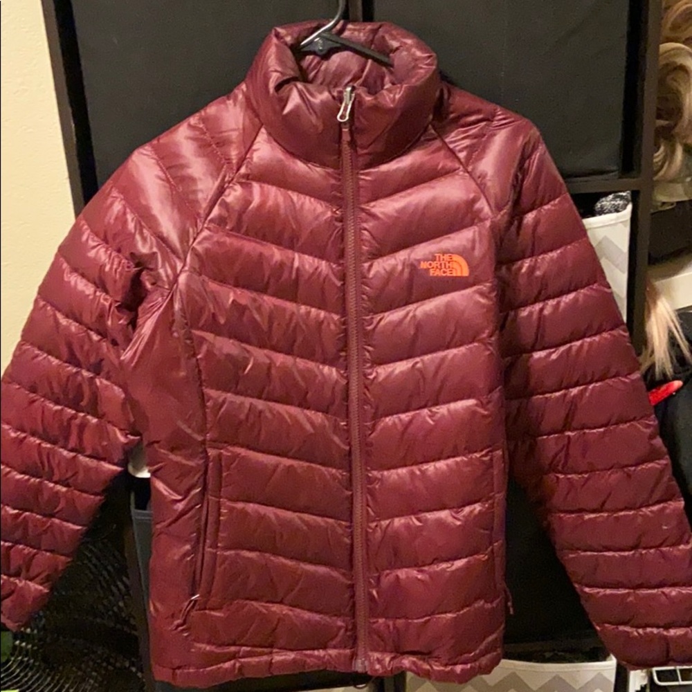 North face puffy jacket